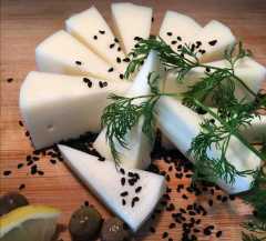 Kaşar Peyniri (Şirden Mayalı) 500 Gr