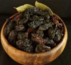 Siyah Çekirdekli Kuru Üzüm 500 Gr
