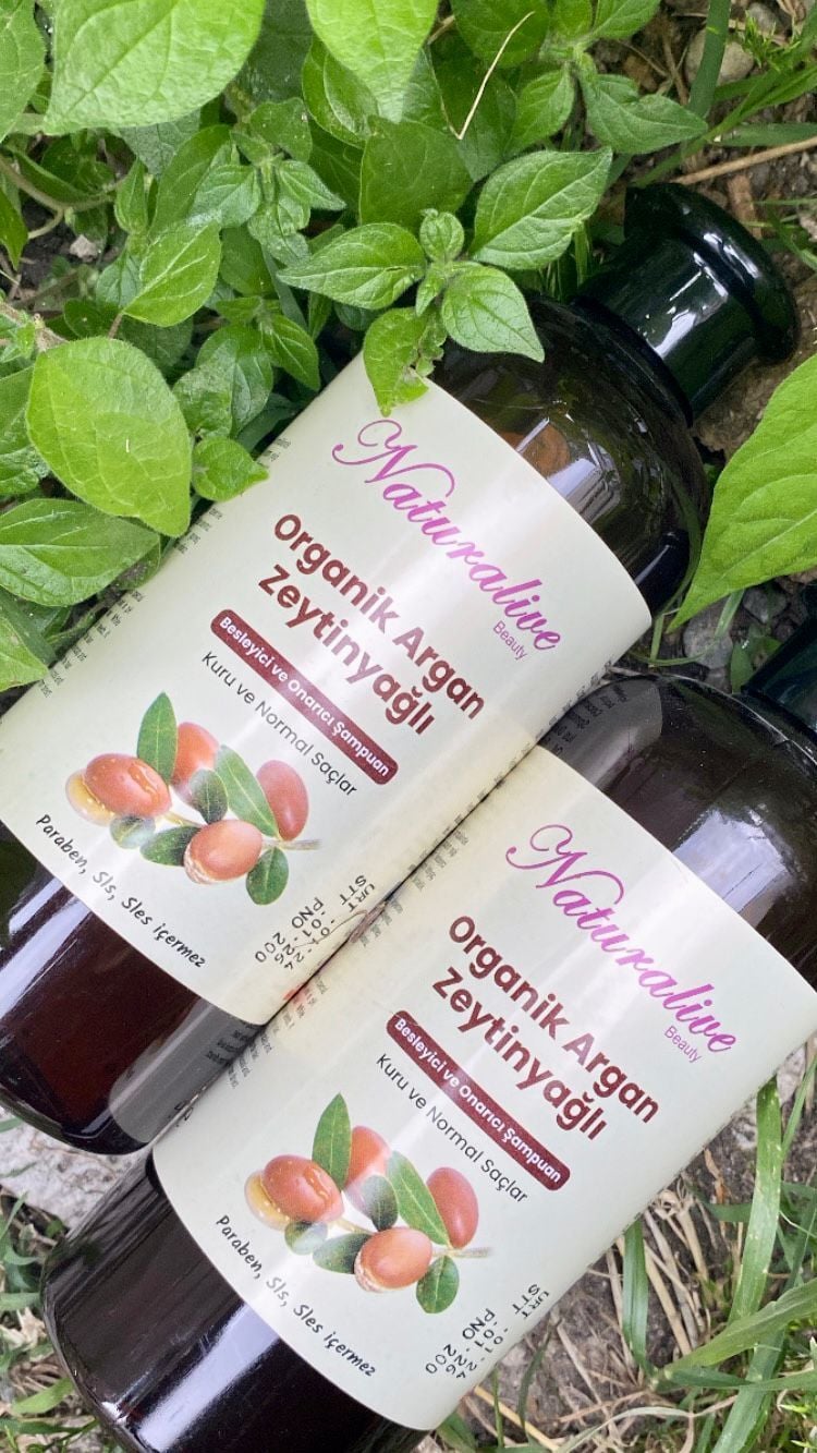 Naturalive Şampuan ORGANİK ARGAN-ZEYTİNYAĞI-BADEM YAĞI-ŞAHTERE  (Kuru Ve Normal Saçlar İçin) 500 Ml